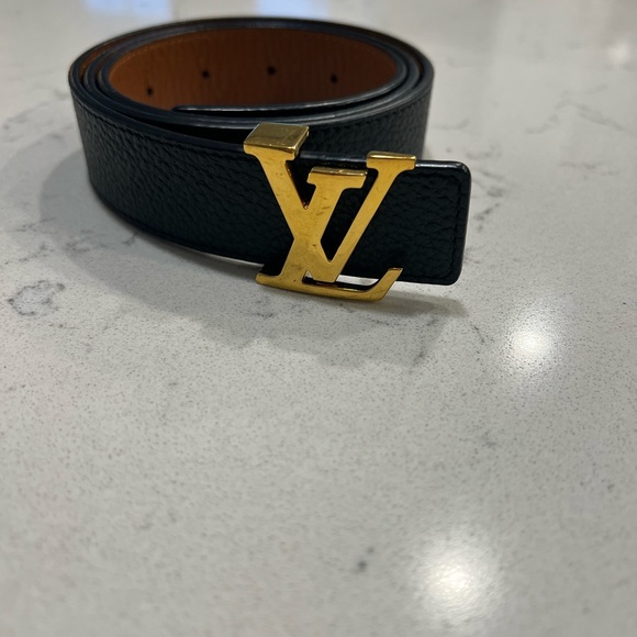 Louis Vuitton 30MM  reversible calf leather belt - Picture 8 of 11